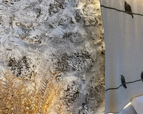 17c305_28cc18de70d9413bace1652182036195mv2