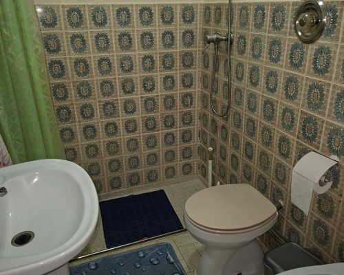 2b05a80e-7e46-4cde-95de-acac587bda30