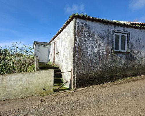 5ea6f9a6-beae-4333-a40f-76493bb27b01