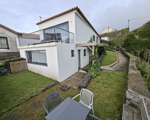 70b10747-2176-4bd4-a069-5512416c1e77