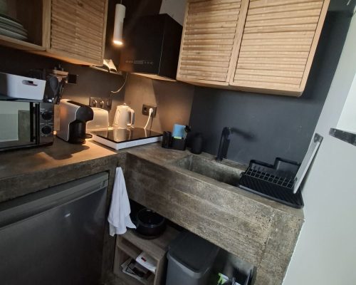 efc88b69-5d1f-4299-b4e7-163a69a9efb6